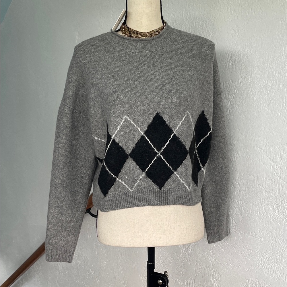 Willow & Wind NWT Black‎ & Gray Argyle Sweater size Large